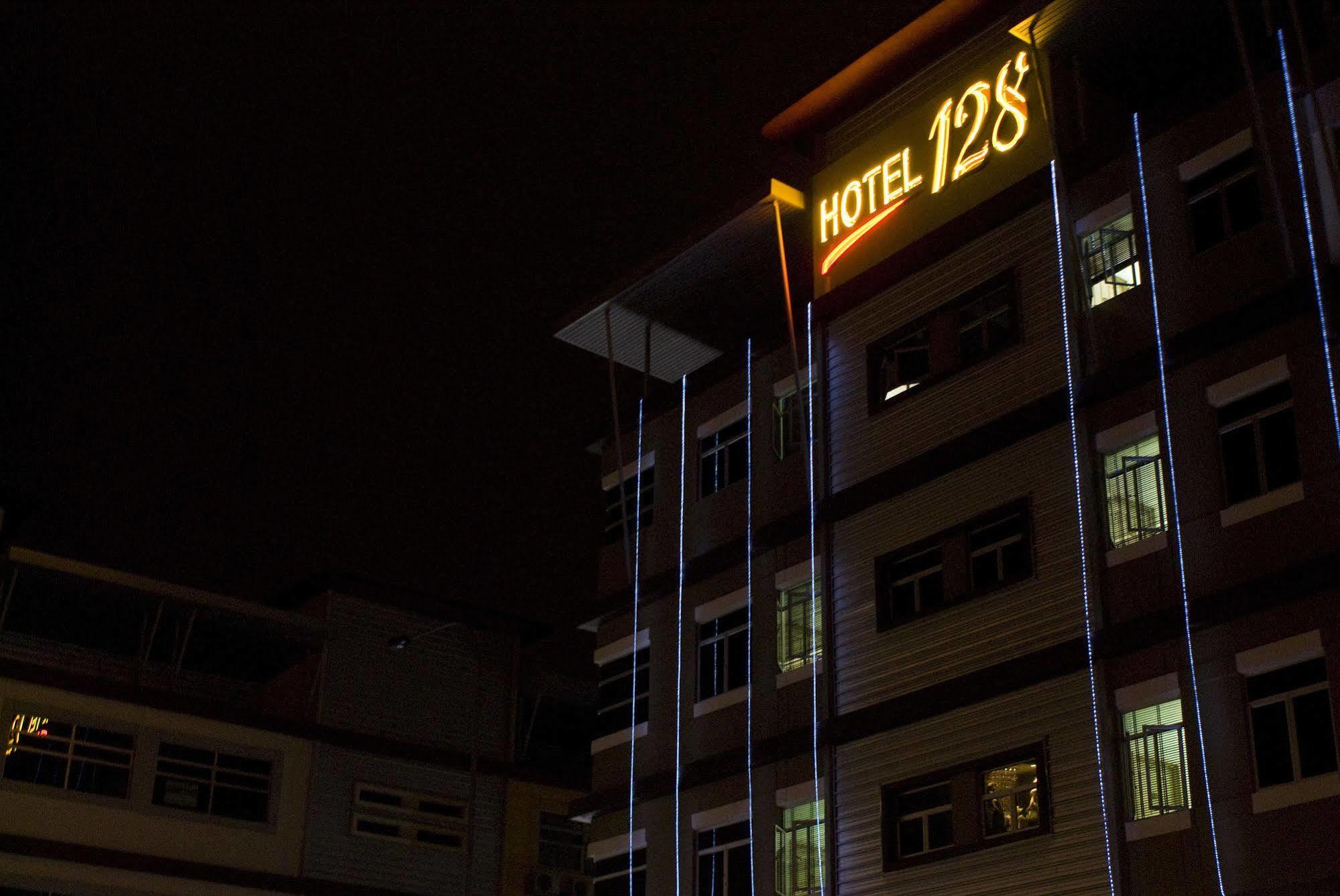Hotel 128 Κουάλα Λουμπούρ Εξωτερικό φωτογραφία